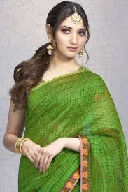 Steal These 5 Sarees From Tamannaah Bhatia’s Closet - 4