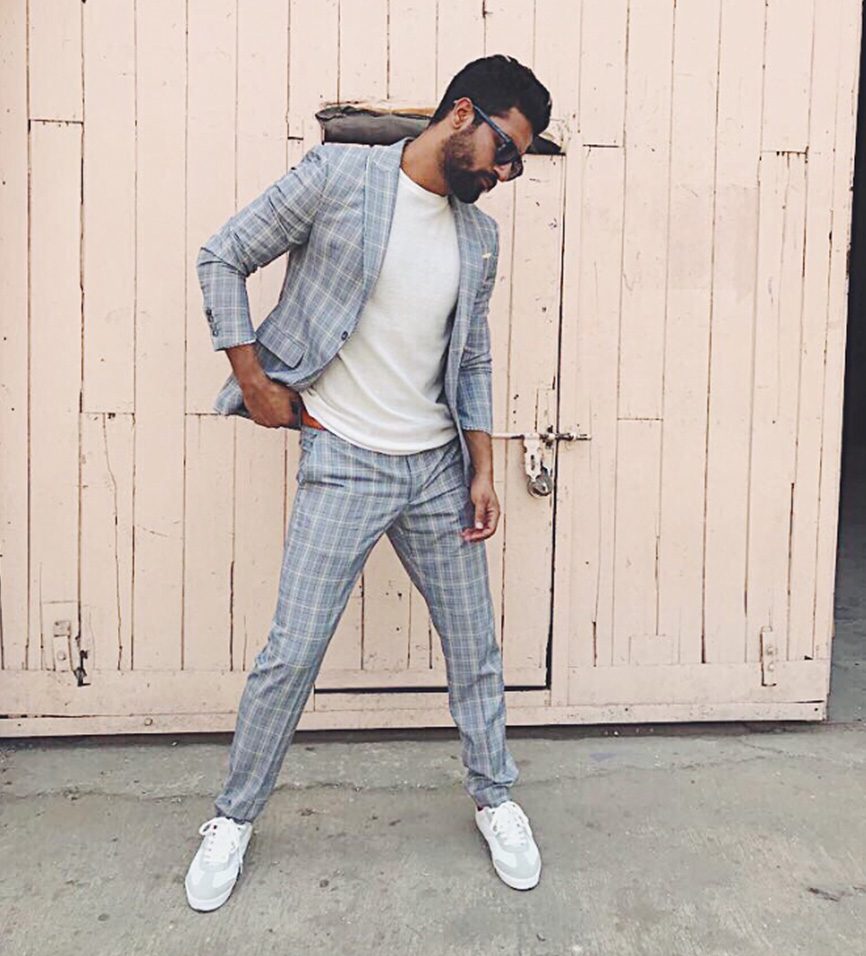 Take A Look At Ayushmann Khurrana, Shahid Kapoor And Vicky Kaushal’s Stunning Wardrobe - 5