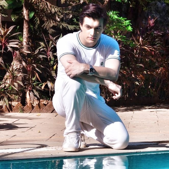Take Outfit Inspiration From Mohsin Khan And Parth Samthaan For A Cool Party Night - 2