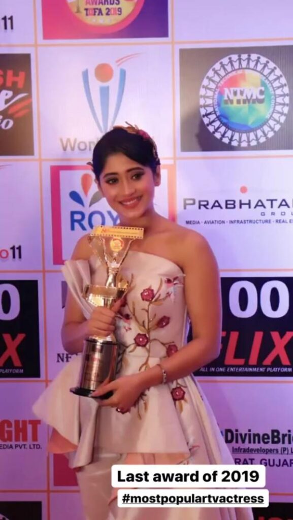 Top 5 Award Winning Moment Of Shivangi Joshi - 1