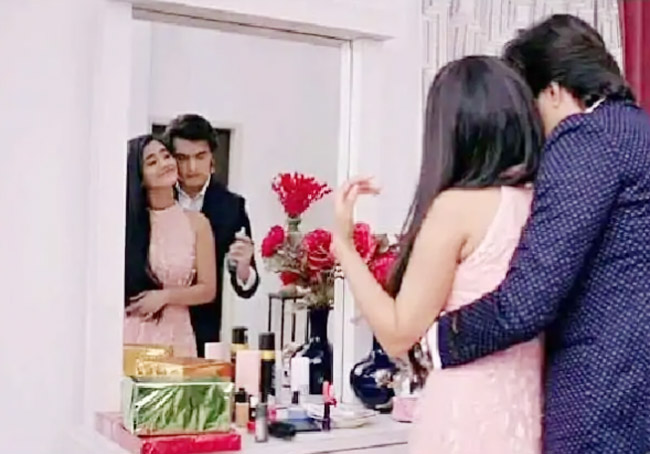 Yeh Rishta Kya Kehlata Hai: How Kartik And Naira Shared A Romantic Moment Before Lockdown  6