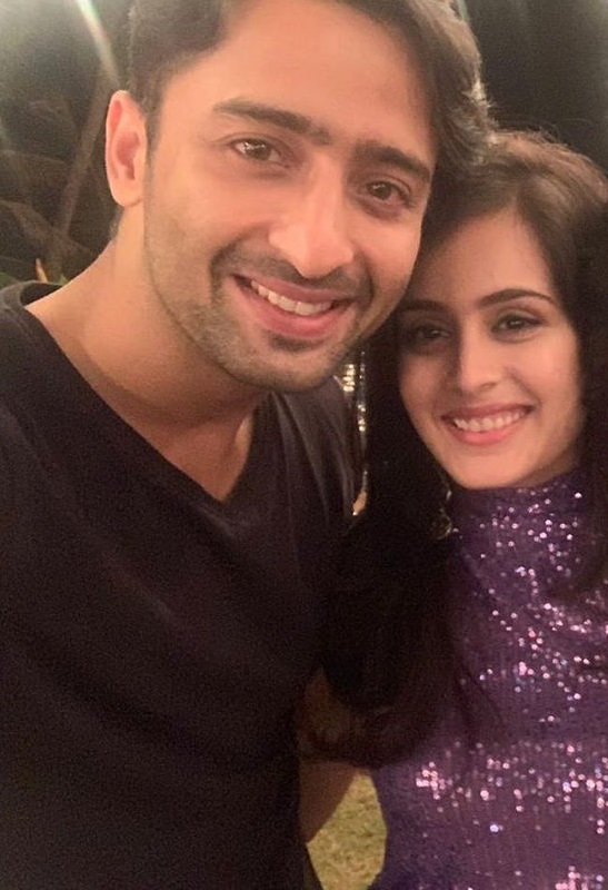 Yeh Rishtey Hain Pyaar Ke: Shaheer Sheikh And Rhea Sharma's SELFIE Moments 1