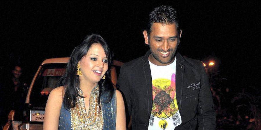 3 Times MS Dhoni And Sakshi Dhoni Wowed Us With Their Style - 2