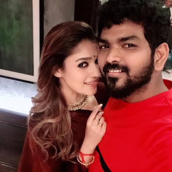 4 Times Nayanthara & Vignesh Shivan Looked Hot In Selfie