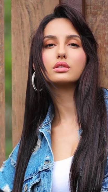 5 times Nora Fatehi gave us hair goals - 3