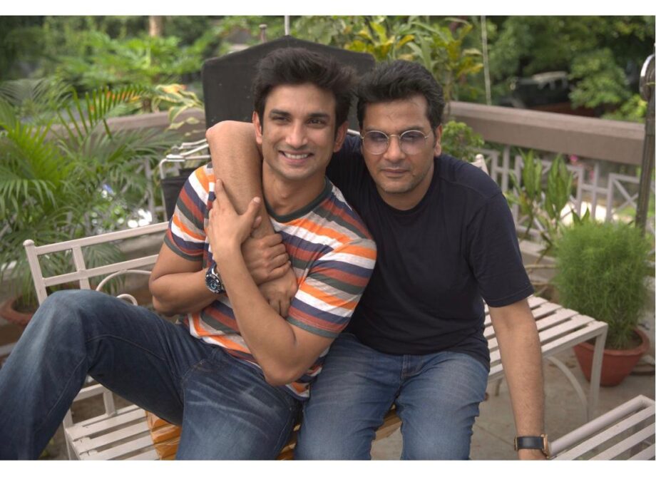 IN PICS: Mukesh Chhabra and Sushant Singh Rajput’s candid Dil Bechara moments - 5