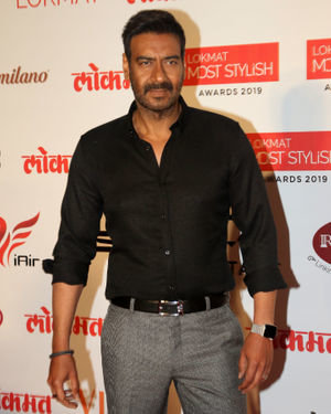 Akshay Kumar, Salman Khan, and Ajay Devgn’s Mesmerizing Red Carpet Looks - 2