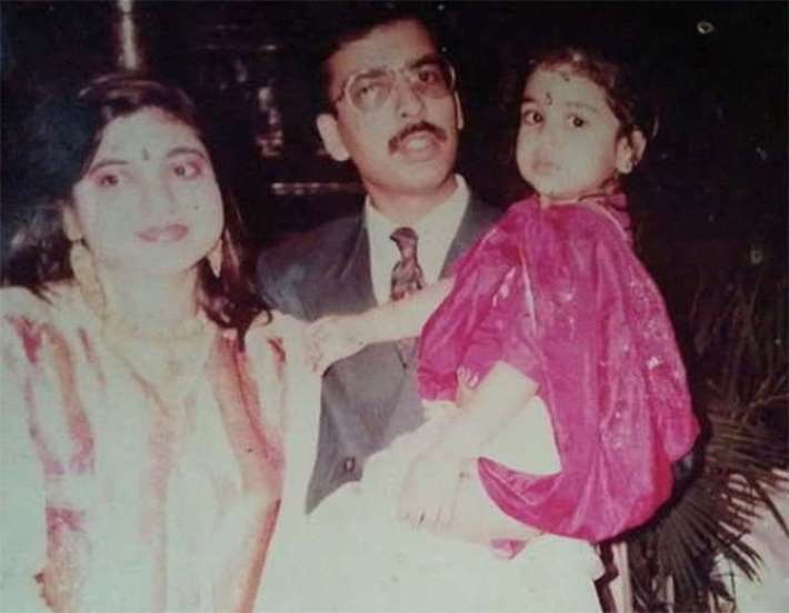 Alka Yagnik And Neeraj Kapoor's UNSEEN Moments Together 3