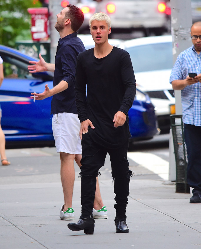 All The Times Justin Bieber Stunned In Black; See Pics - 3