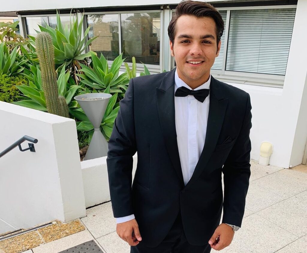 Amit Bhadana, Bhuvan Bam, Ashish Chanchlani, Prajakta Koli: Best Red Carpet Look - 2