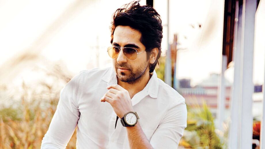 Ayushmann Khurrana, Shahid Kapoor, Varun Dhawan, Vicky Kaushal: Best Dressed In White Shirt 4