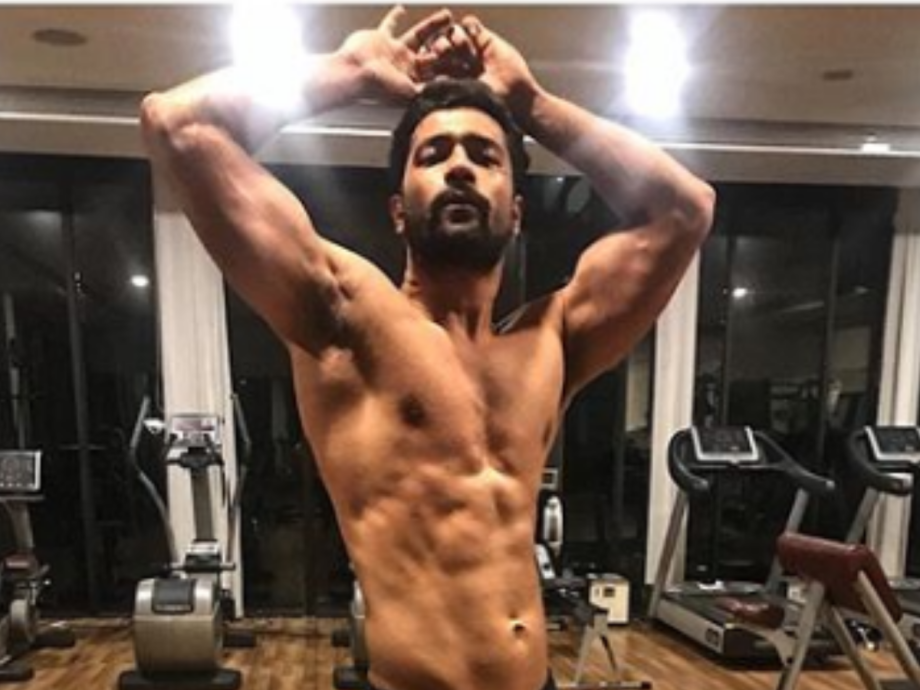 Ayushmann Khurrana, Shahid Kapoor, Varun Dhawan, Vicky Kaushal: The HOTTEST Celebrity Body - 3