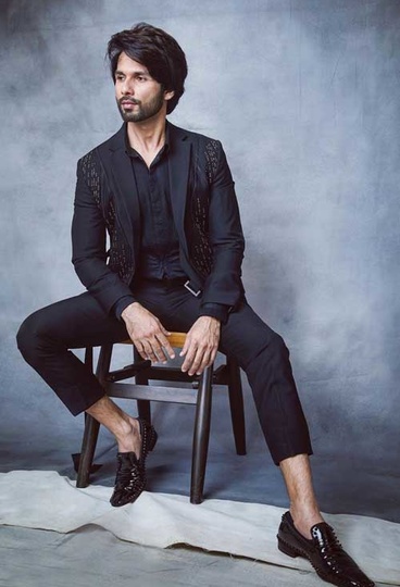 Ayushmann Khurrana To Shahid Kapoor: 4 Celebrities Who Wore GUCCI - 7