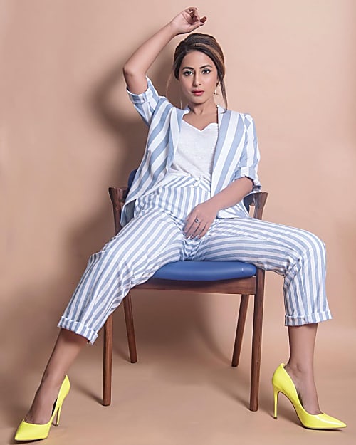 Casual Style: Hina Khan, Erica Fernandes And Niti Taylor's Cute And Comfy Pajamas 1