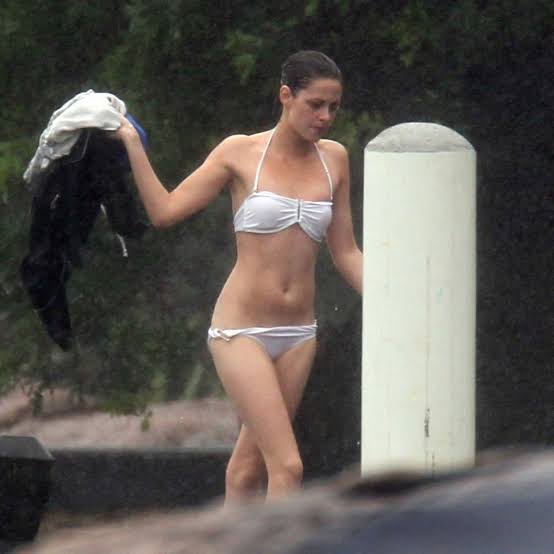 Charlize Theron, Kristen Stewart, Halle Berry: Best in bikini look? - 0