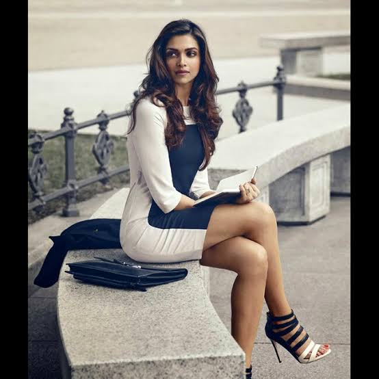 Fashion Lesson: 5 Times Deepika Padukone Taught Us How To Show Off Long Legs In Style - 3