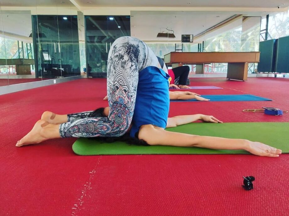 Fitness Goals: Sanaya Irani, Drashti Dhami, Reem Shaikh And Shrenu Parikh Are Giving Us True Ftiness Lessons - 1