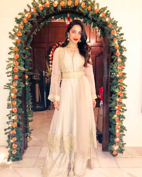 Ganpati Special: Kiara Advani, Deepika Padukone, Illeana D'cruz; Pick Up Your Favourite Look For Ganpati Festival 2