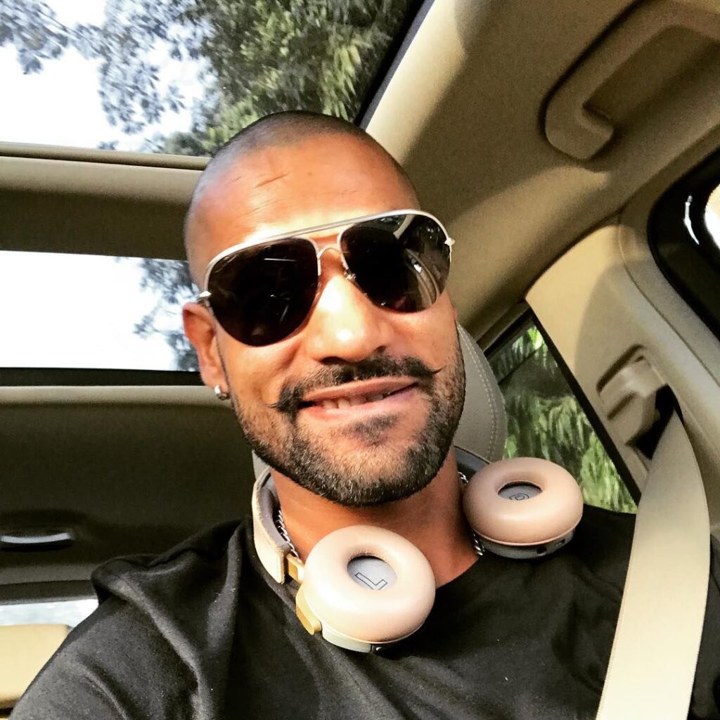 Hardik Pandya, Shikhar Dhawan, Ravindra Jadeja: Smart Looks In Shades - 7