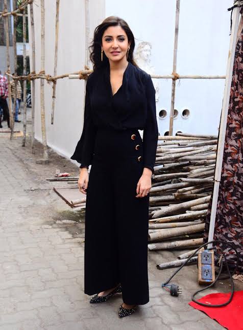 How to style in monotone outfits? Learn from Katrina Kaif, Anushka Sharma & Jacqueline Fernandez - 0