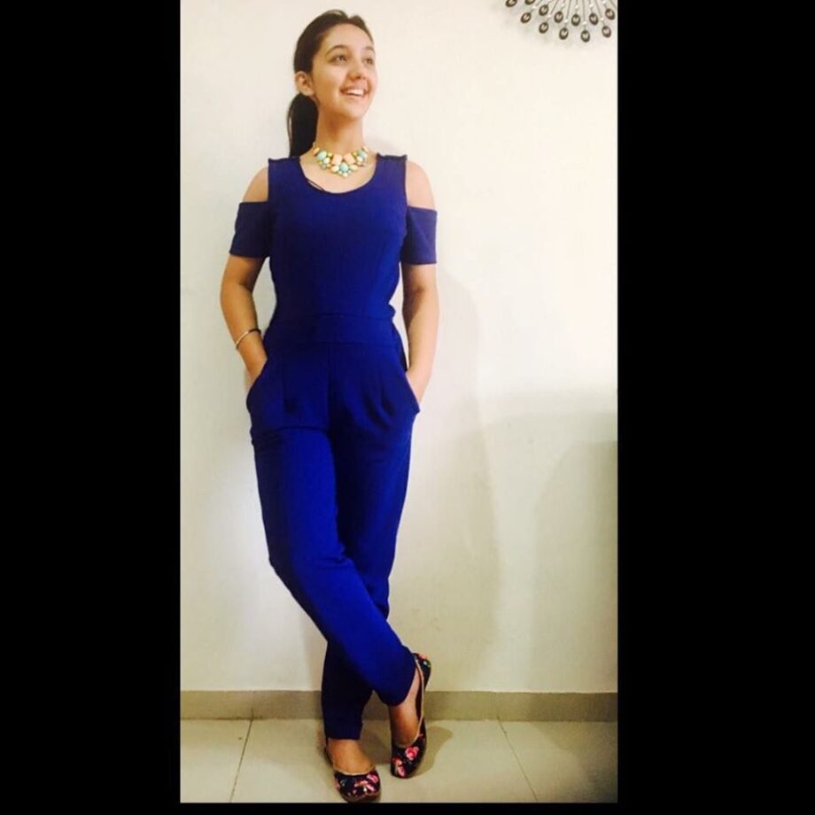 How To Wear Jumpsuit Like Hina Khan And Ashnoor Kaur? - 2