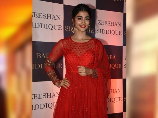 Keerthy Suresh, Pooja Hegde, Samantha Akkineni: Who Looks The Most Gorgeous In A Designer Salwar Kameez? - 5