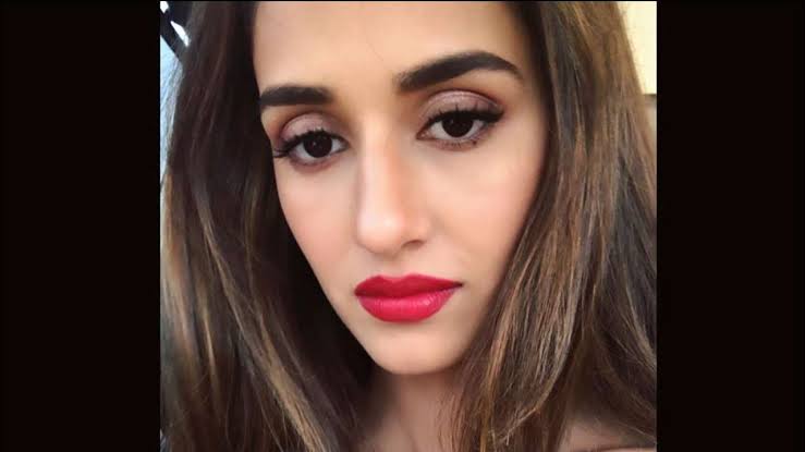 LOVE For Lipstick? Disha Patani, Kiara Advani, Tara Sutaria Show How to Wear Dark Lipstick Like a Pro - 2