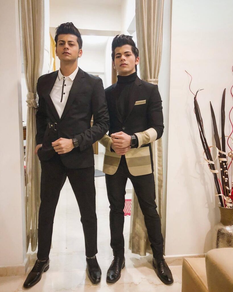 Meet Siddharth Nigam’s brother, Abhishek Nigam - 0