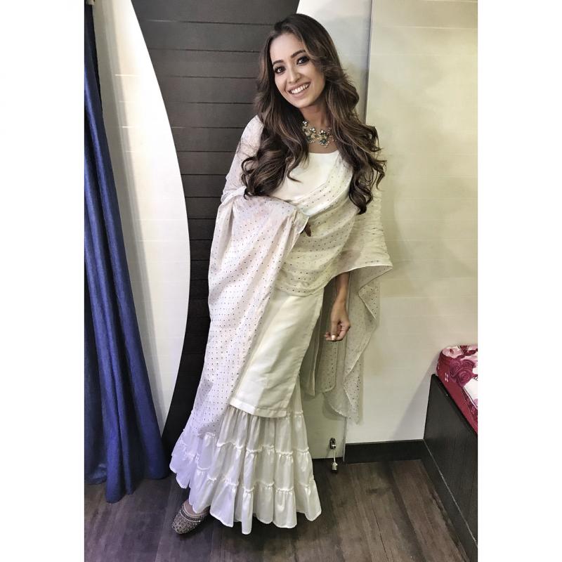 Modern Sharara Style: Asha Negi, Dipika Kakar And Shraddha Arya Looking Like A Gleam Of Sunshine - 1