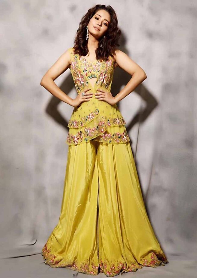 Modern Sharara Style: Asha Negi, Dipika Kakar And Shraddha Arya Looking Like A Gleam Of Sunshine - 2