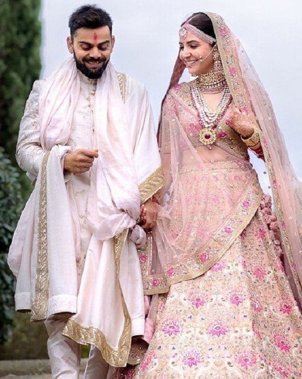 Ranveer Singh VS Virat Kohli: Who’s Your Favourite Sabyasachi Groom? - 1