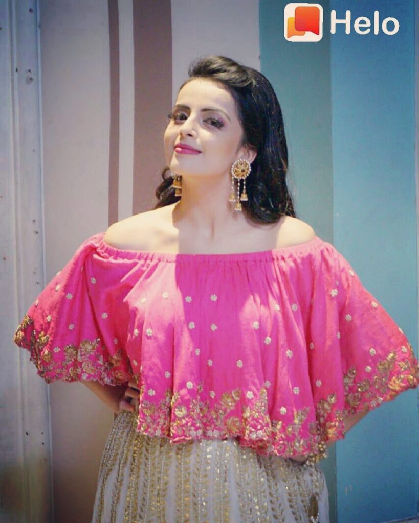 Here’s How To Look Cool And Confident Just Like Surbhi Jyoti, Reem Shaikh, Shrenu Parikh - 4
