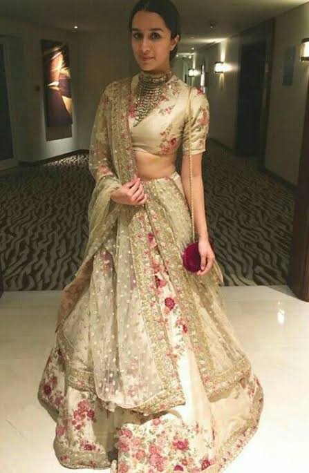 Style This Gorgeous Sabyasachi Lehenga With A Classy Makeup Look Just Like Priyanka Chopra, Shraddha Kapoor And Deepika Padukone