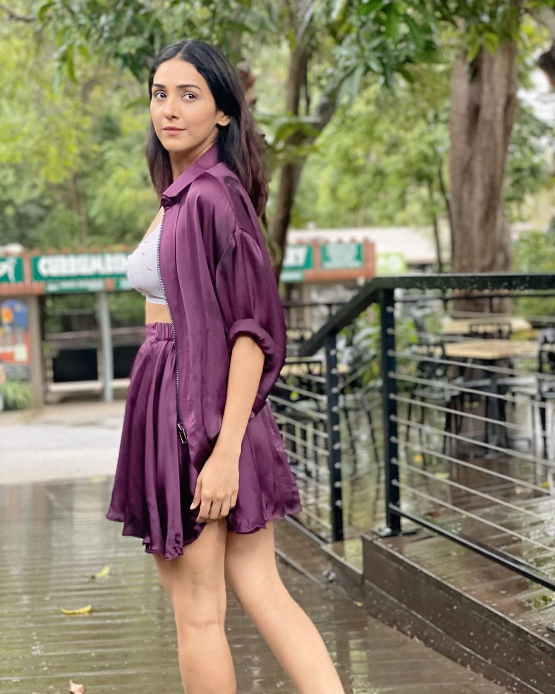 Times When Neeti Mohan, Dhvani Bhanushali and Neha Kakkar Ruled The Fashion World 2