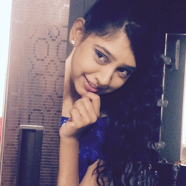 Top 5 Hair Styles Moments Of Niti Taylor