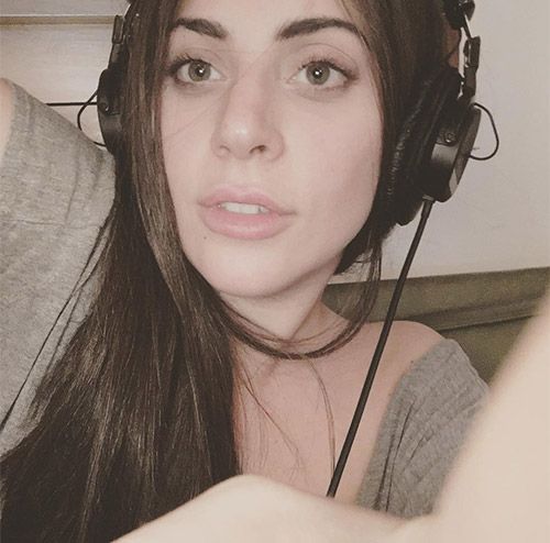 Top Lady Gaga No Makeup Looks Of All Times - 2