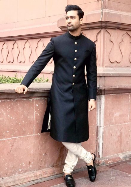 Trade The Grade: Mesmerizing High-Grade Traditional Looks From Varun Dhawan, Vicky Kaushal, and Ranbir Kapoor - 1