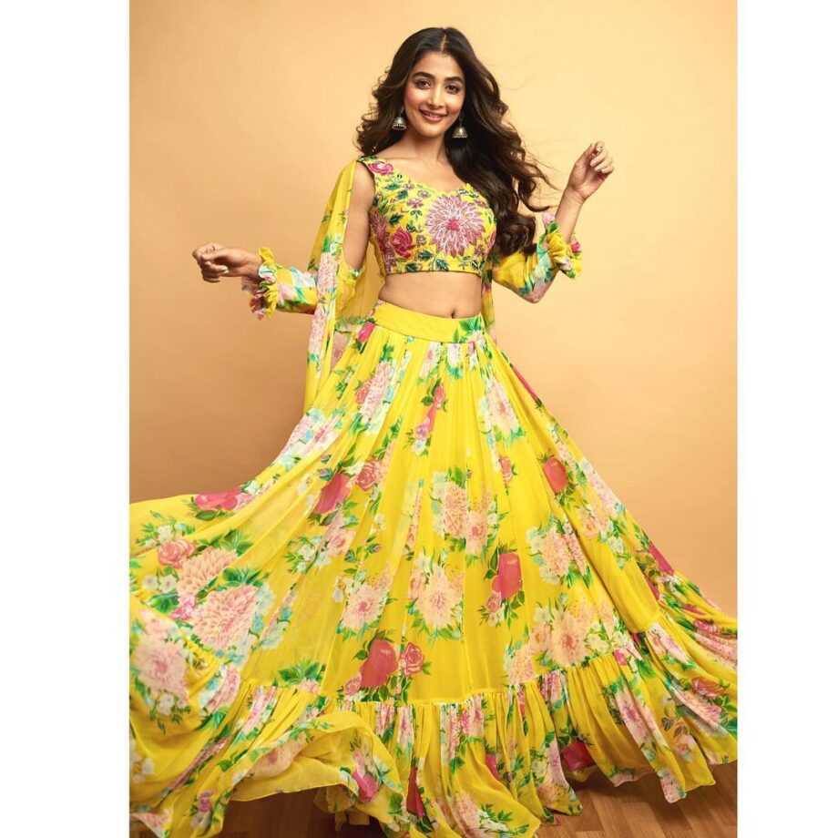 These Fashion Lessons You Should Learn From Pooja Hegde - 4