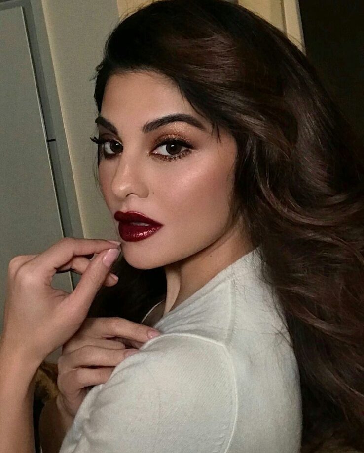 5 Makeup Looks To Steal From Jacqueline Fernandez - 1