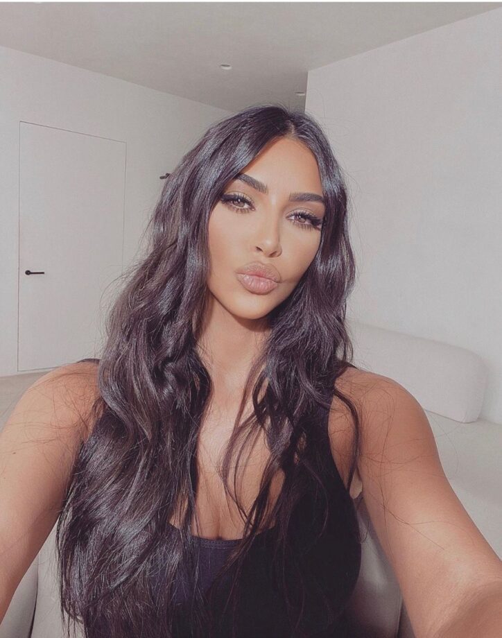 4 Unseen Photos Of Kim Kardashian - 0