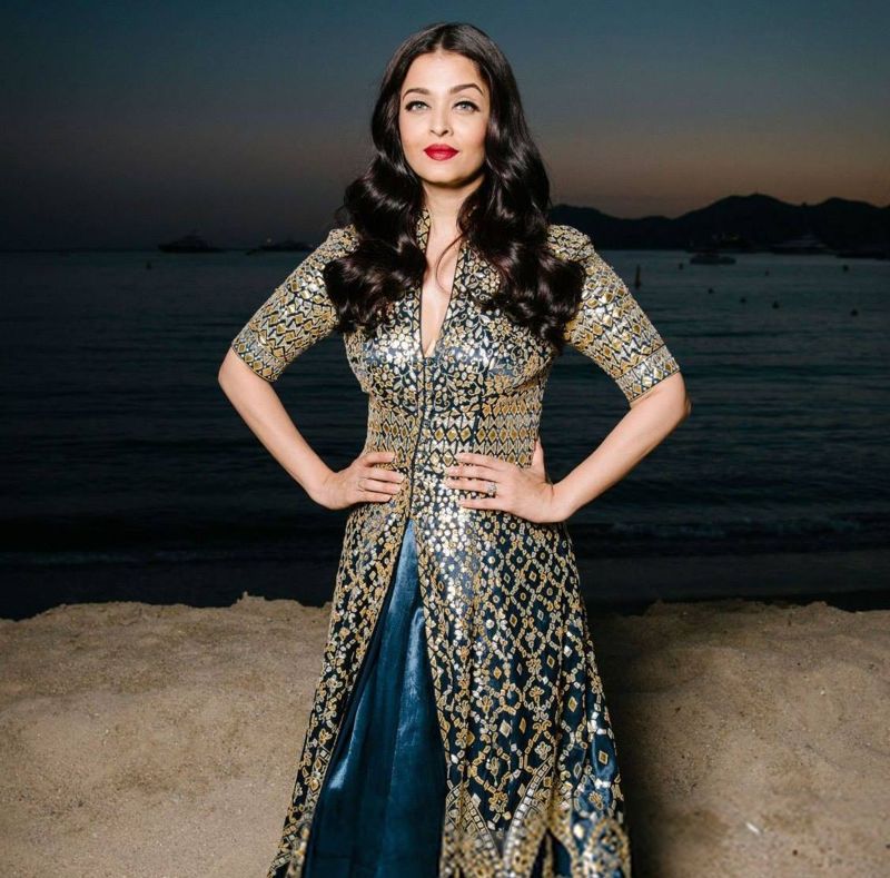 Aishwarya Rai Bachchan’s Ethnic Wear Wardrobe is a VISUAL DELIGHT - 0