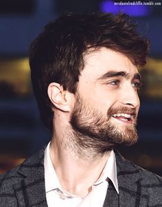 Bearded Looks To Steal From Daniel Radcliffe 2