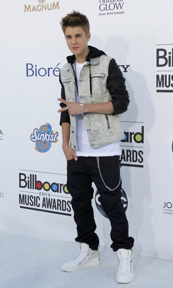 Best Of Justin Bieber’s Red Carpet Looks - 2