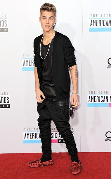 Best Of Justin Bieber’s Red Carpet Looks - 3