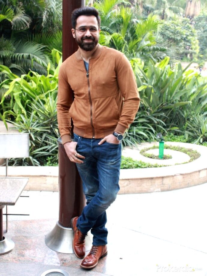 Emraan Hashmi Is Very Simple In Real Life, See Photos - 2