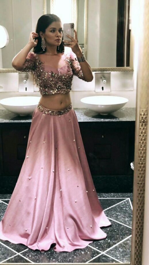 From A Simple Suit To Palazzo: Avneet Kaur’s Ethnic Wardrobe Is An Inspiration - 4