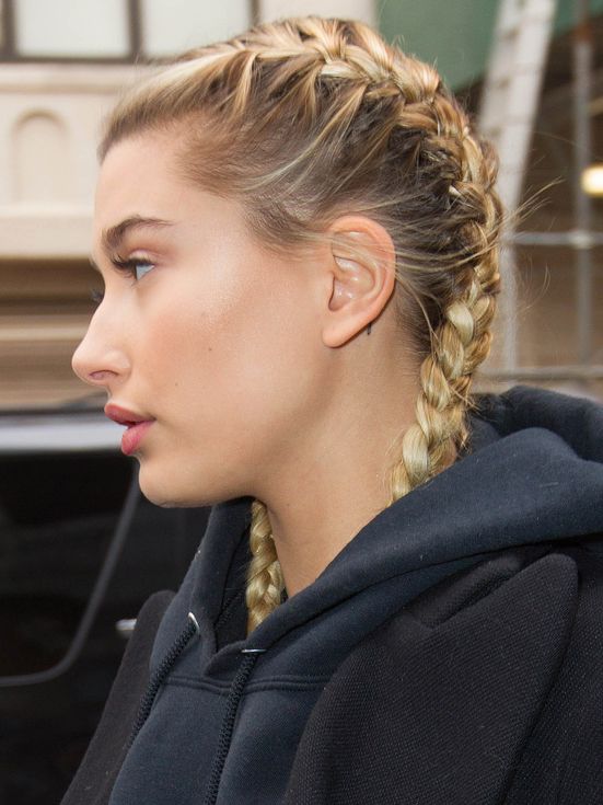 Hailey Baldwin, Emma Watson, Scarlett Johansson: 5 Cool Braided Style For Your Beautiful Hair - 0