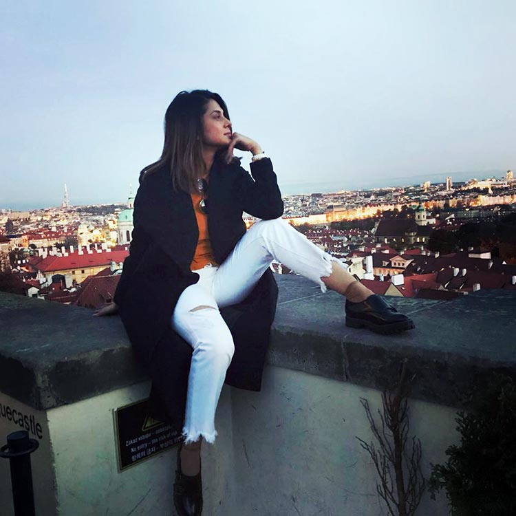 Jennifer Winget’s Travel Wardrobe Is The Perfect Inspiration For Your Next Vacay! - 1