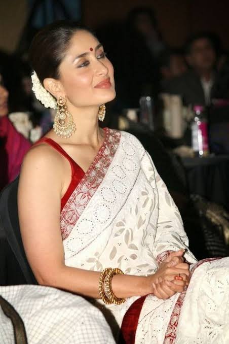 How To Make The Perfect Combination Of Jewellery With Saree? Take Tips From Kareena Kapoor Khan