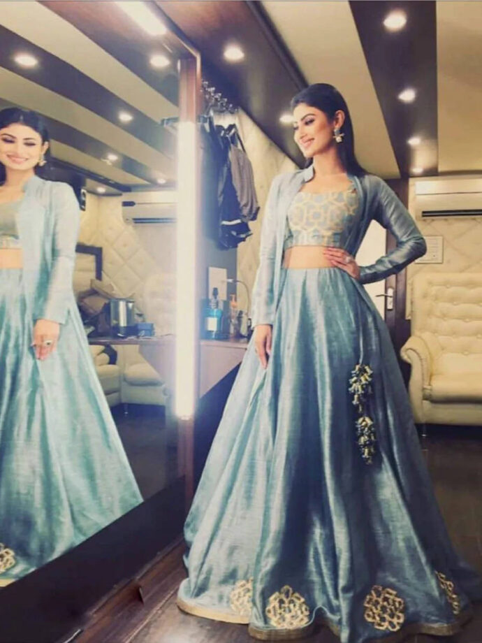 How To Style Sophisticated Turquoise Color Outfits? Learn From Mouni Roy And Nia Sharma - 1